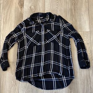 Express Black Plaid Button-Up Shirt
